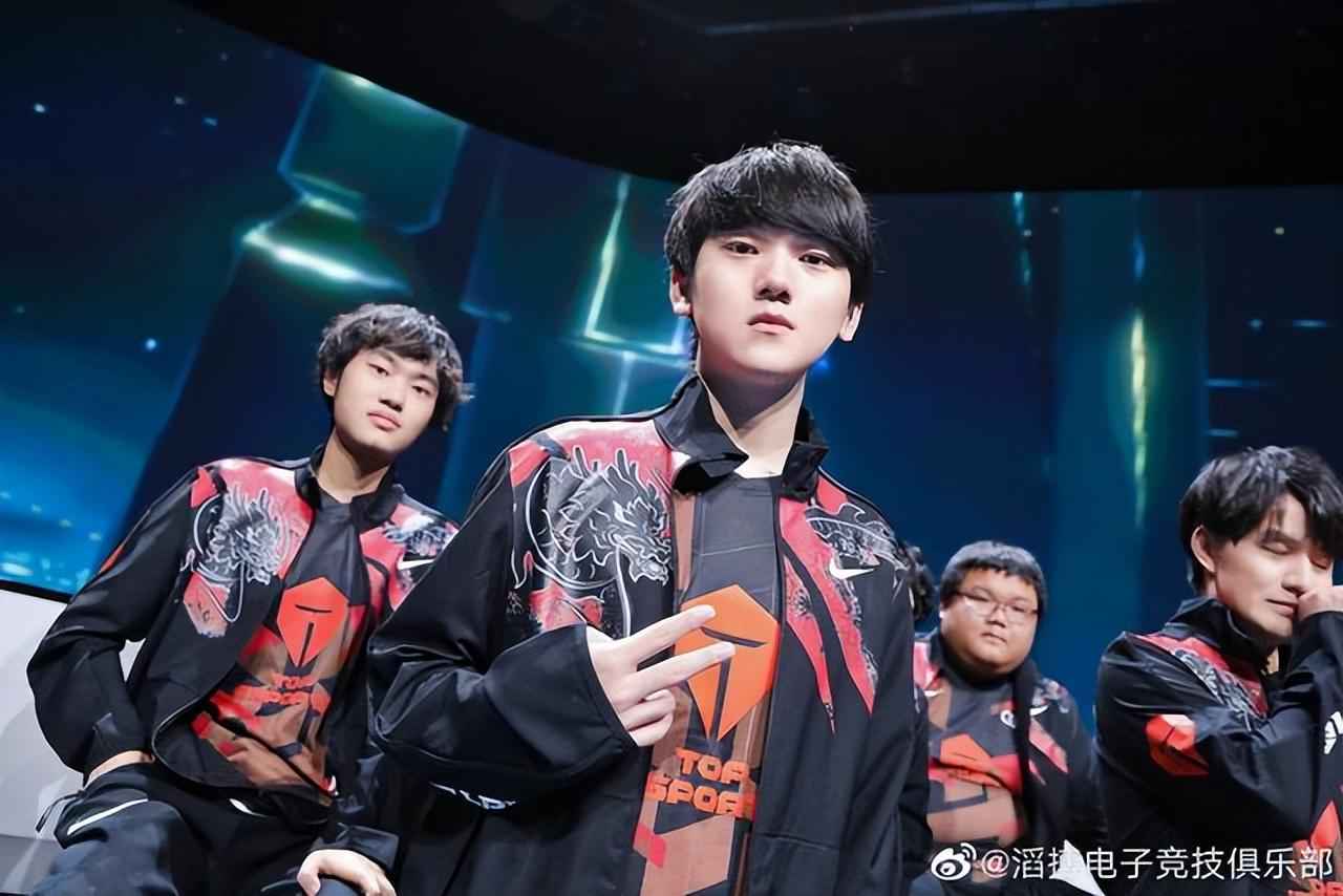 从另一个角 从另一个角