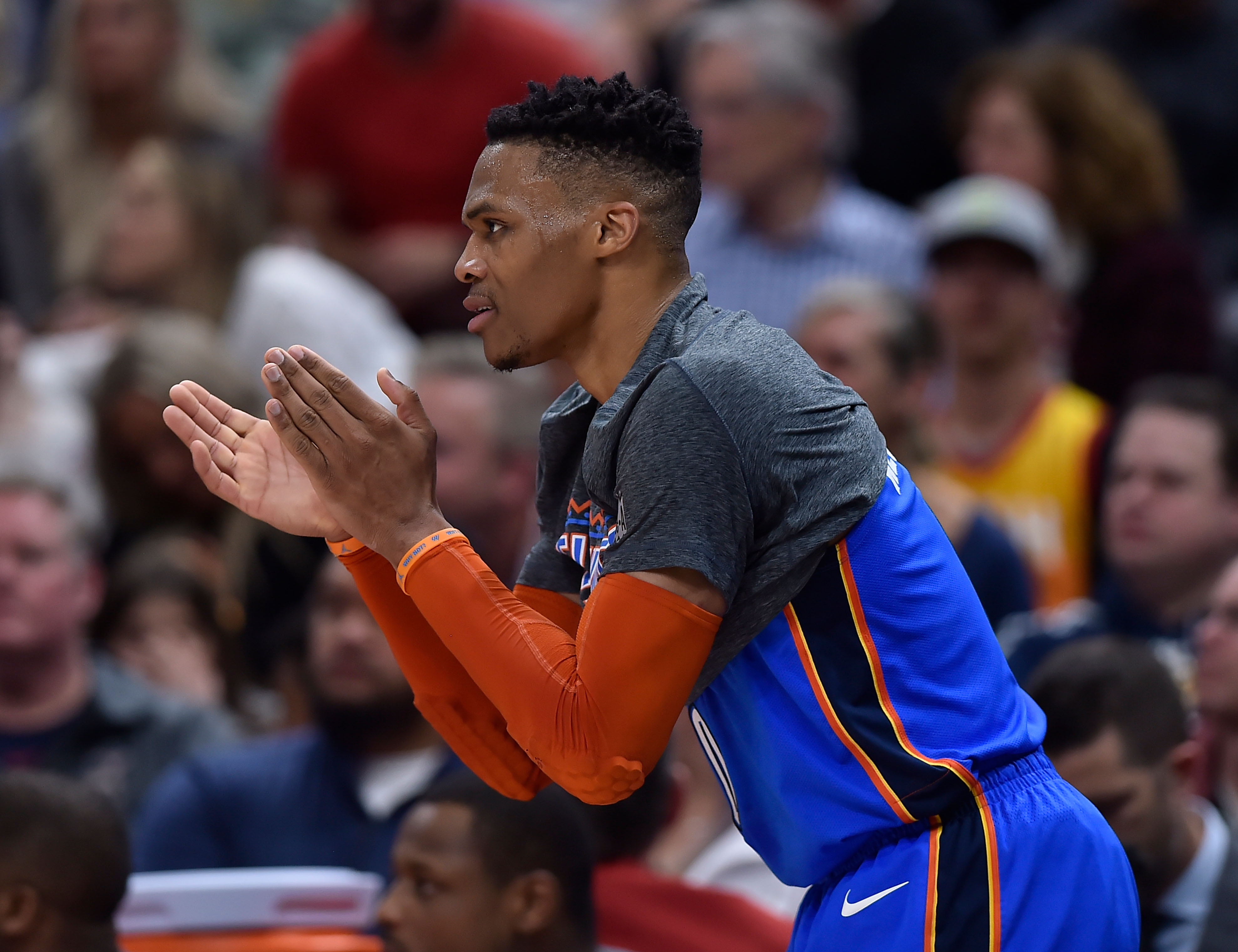 队有更充分 队有更充分